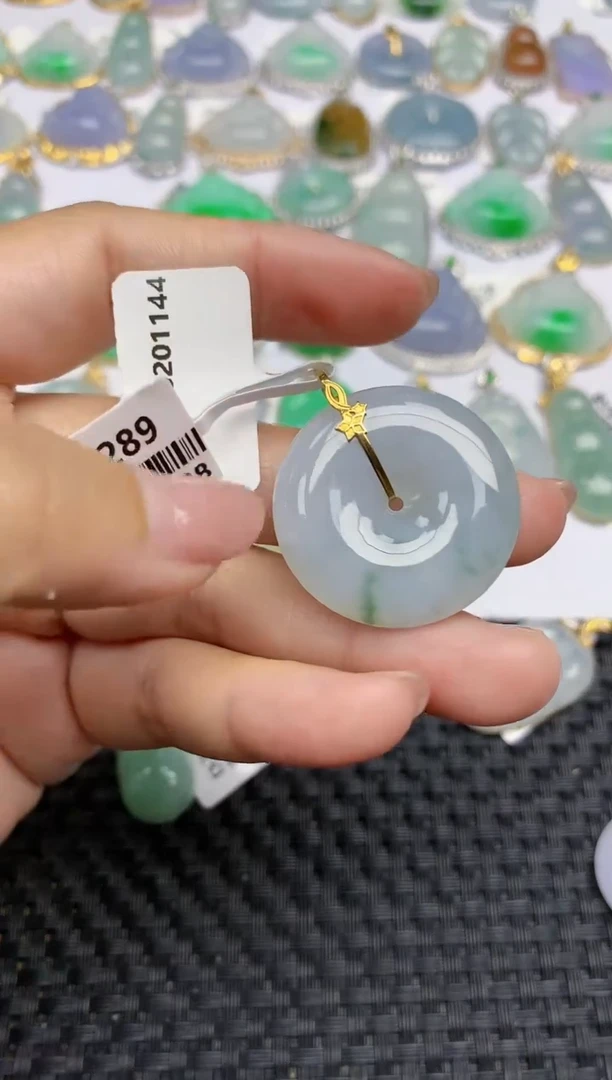 【闪购商品】翡翠颈饰18K金镶嵌天然A货翡翠 98