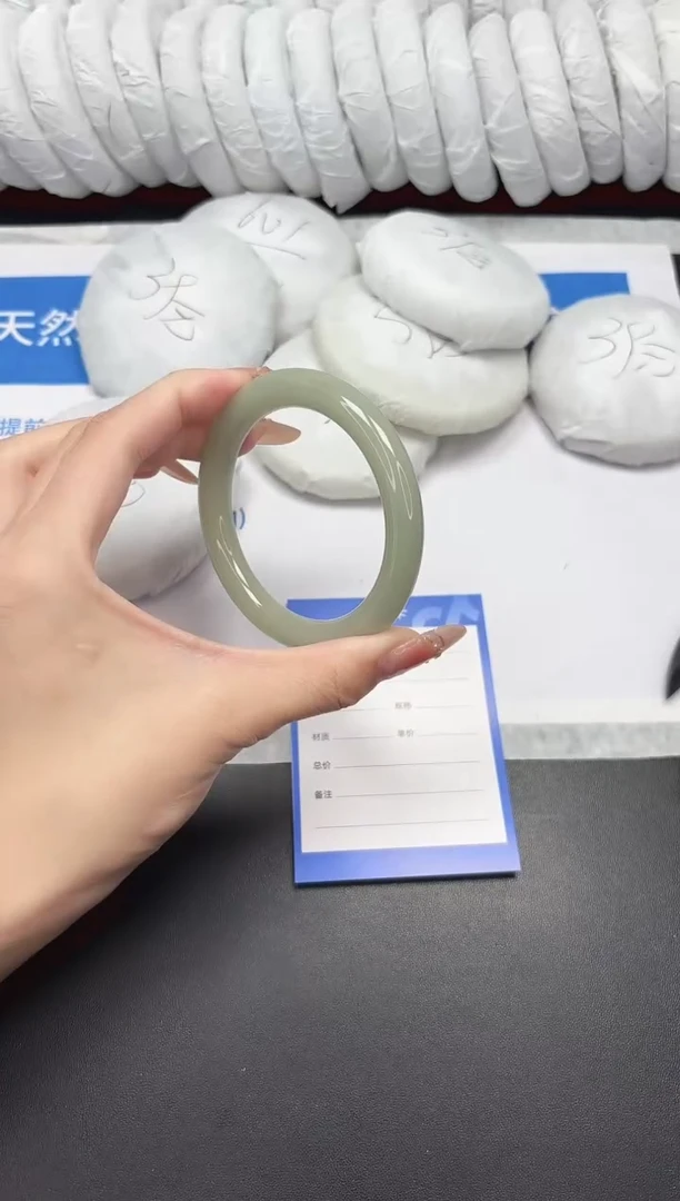 未镶嵌手镯石英质玉26-59.2DY