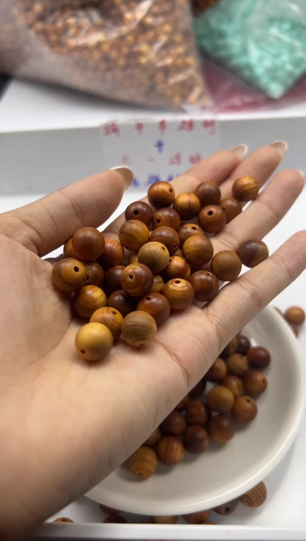 檀香木散珠W2708崖*柏10m*30颗两单随三通