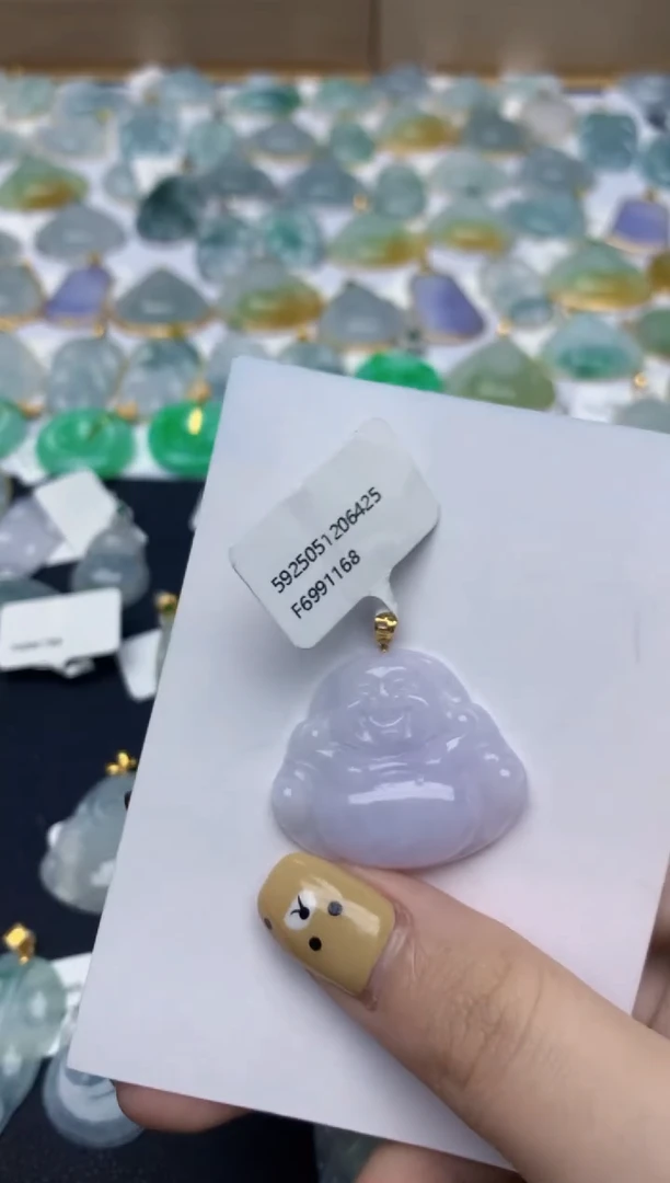 翡翠18K金镶嵌颈饰天然A货翡翠