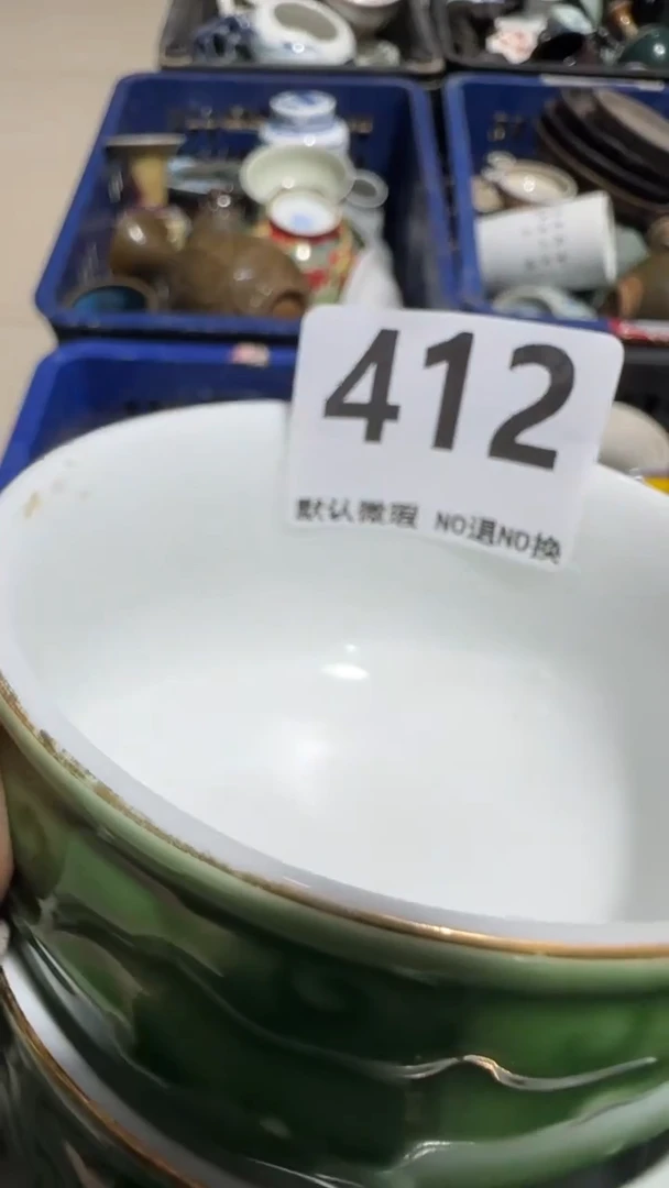 瓷片六*亿容工艺品412