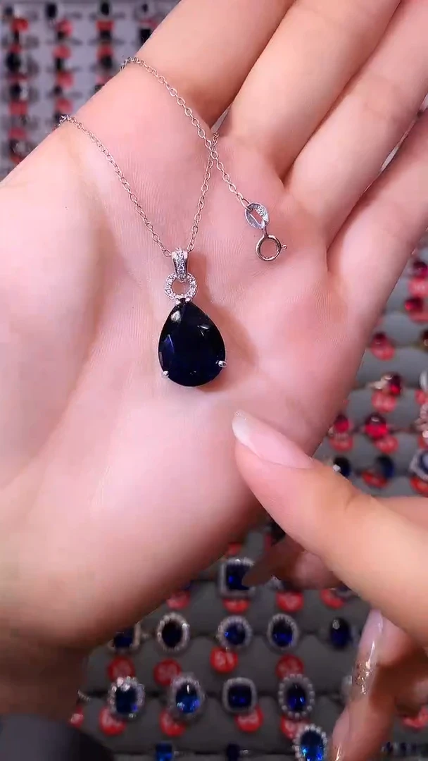 【闪购商品】蓝宝石吊坠(赠链)银S925镶嵌1111