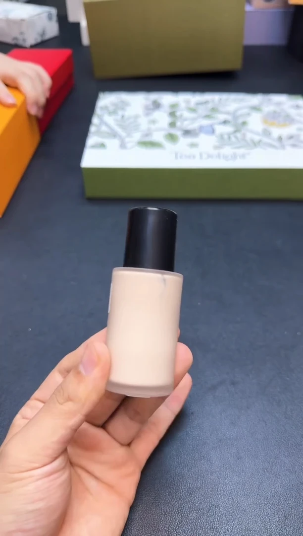 瓷片全新正品一件不留@@WE662