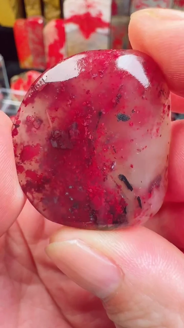 昌化鸡血石昌化鸡血石