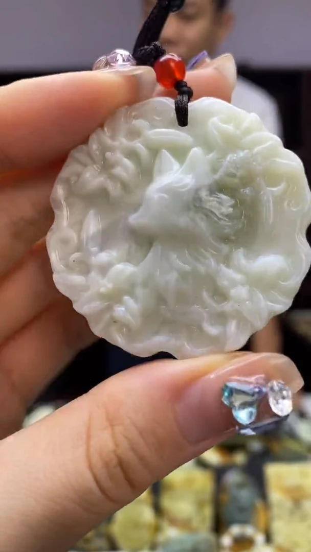 未镶嵌岫玉挂件