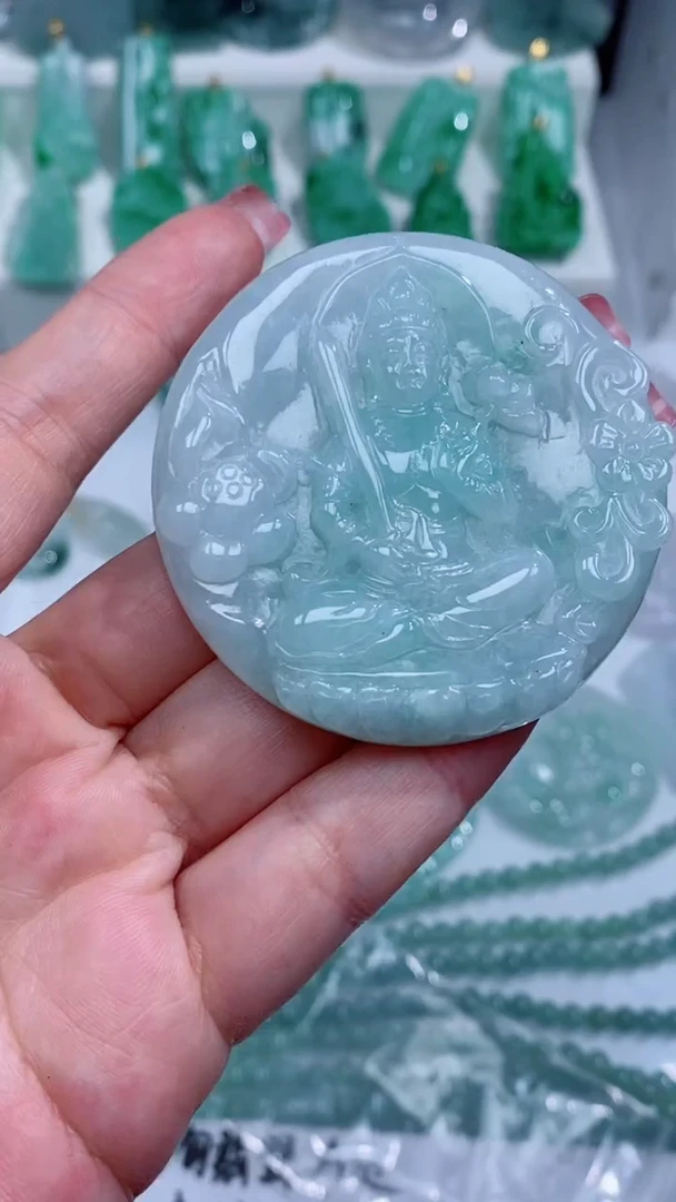 翡翠未镶嵌颈饰吊坠