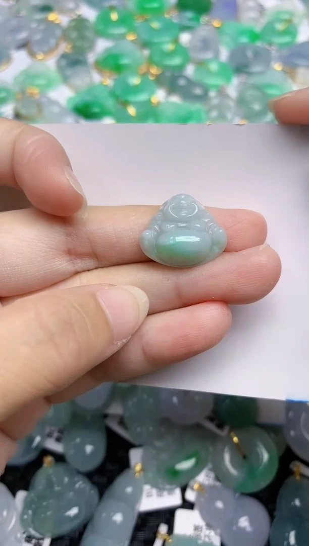 翡翠未镶嵌颈饰天然翡翠A货