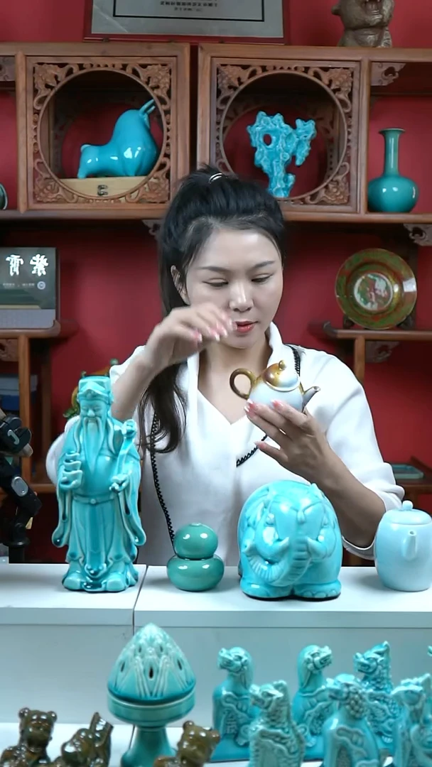 武当官窑窑变茶壶   一件多样性发货