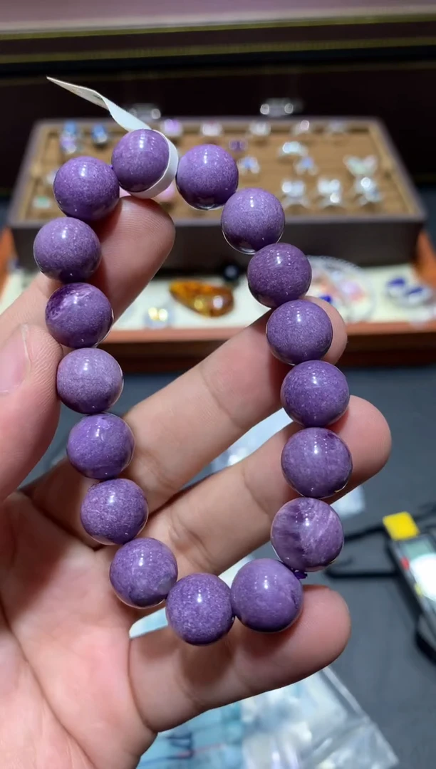 查罗石未镶嵌手串G73