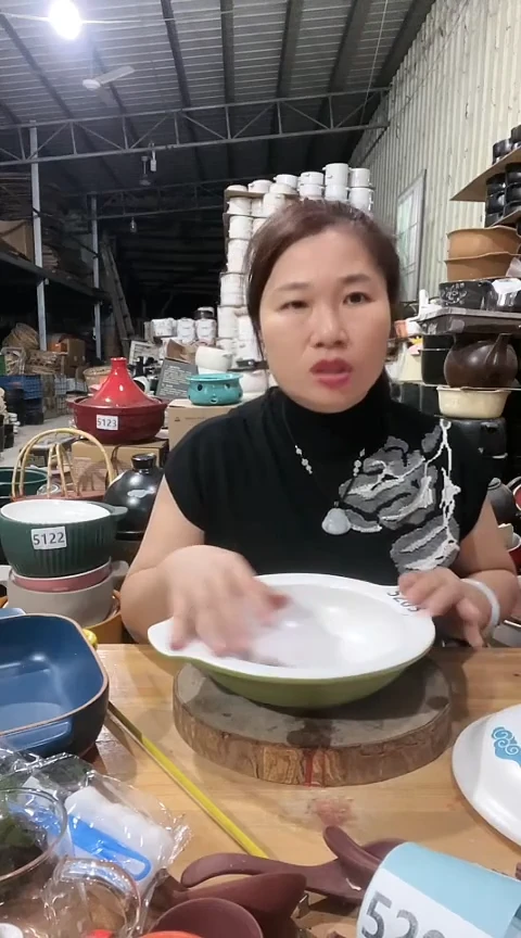 5203瑕疵绿白煎盘带盖