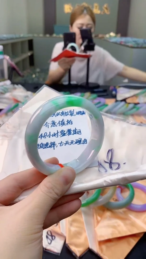未镶嵌手镯翡翠0382931953