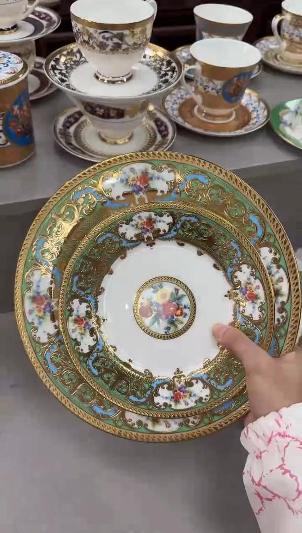 瓷片10.5+7.5英寸大小摆台 2套