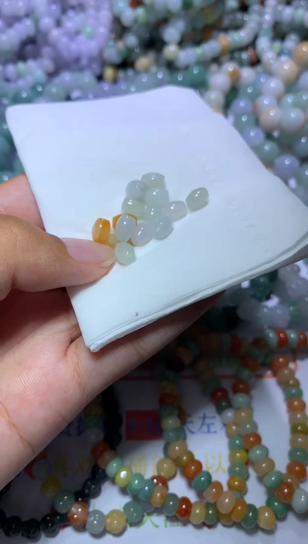 翡翠挂件未镶嵌清**心CXX308005