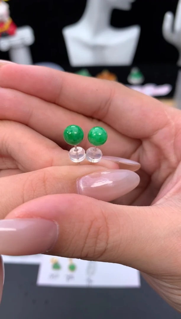 18K金镶嵌摆件翡翠48小时鉴赏期 退货不扣服务费