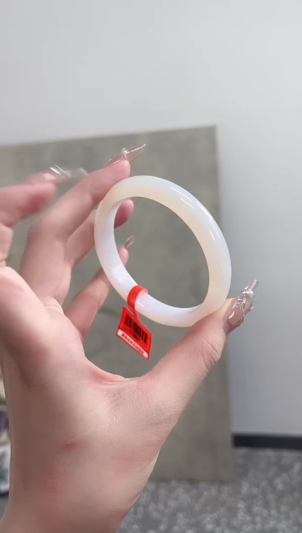 【闪购商品】玛瑙/玉髓手镯未镶嵌57-58圈需要包容