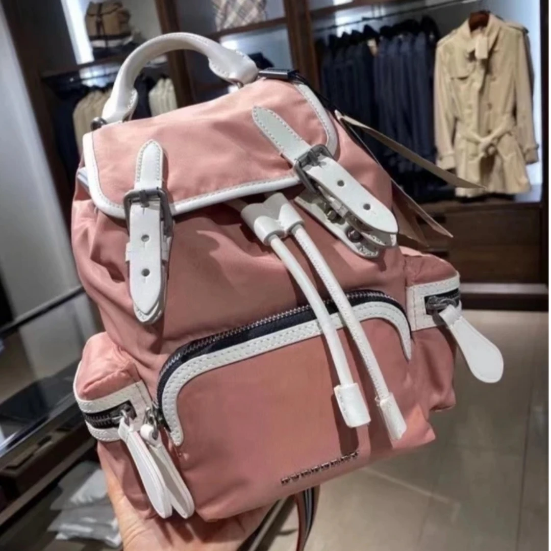 95新 BURBERRY/博柏利 小花Jerry 粉色 尼龙 The 军旅双肩包