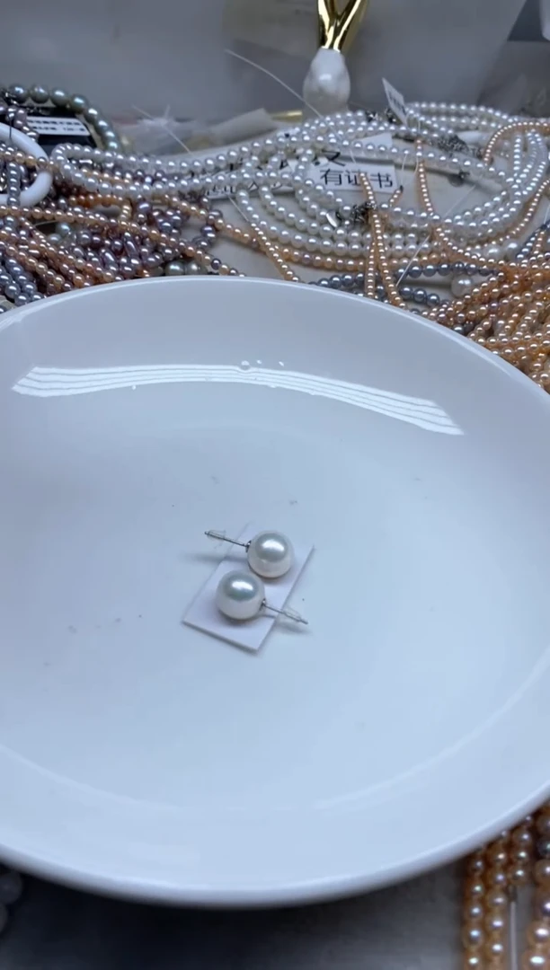 银S925镶嵌耳饰淡水珍珠99