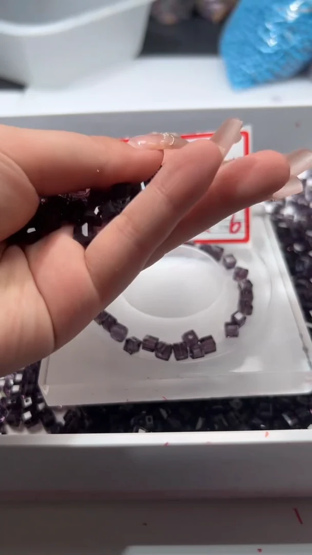 颈饰未镶嵌水晶w2881净体紫水晶方糖8mm*10颗