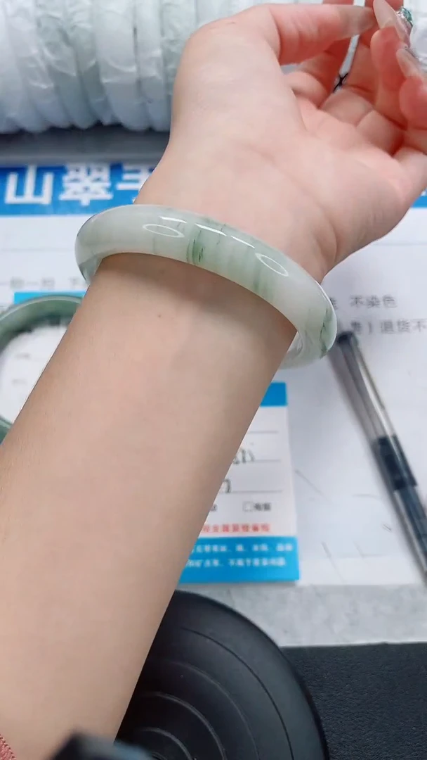 未镶嵌手镯石英质玉42-58/59