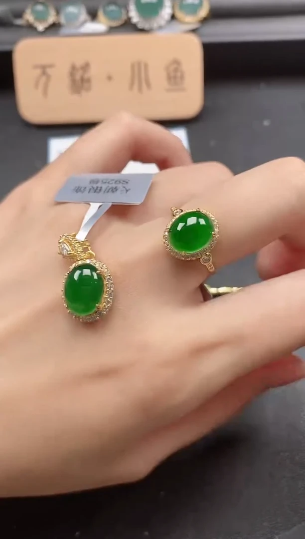 翡翠戒指银S925镶嵌51511