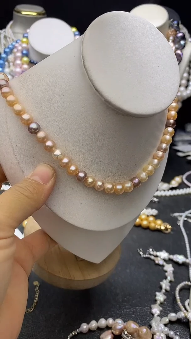 颈饰未镶嵌淡水珍珠多人