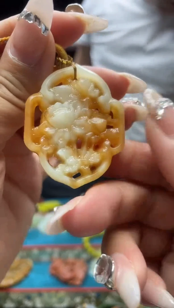 未镶嵌岫玉吊坠多样性发*货拍一发一