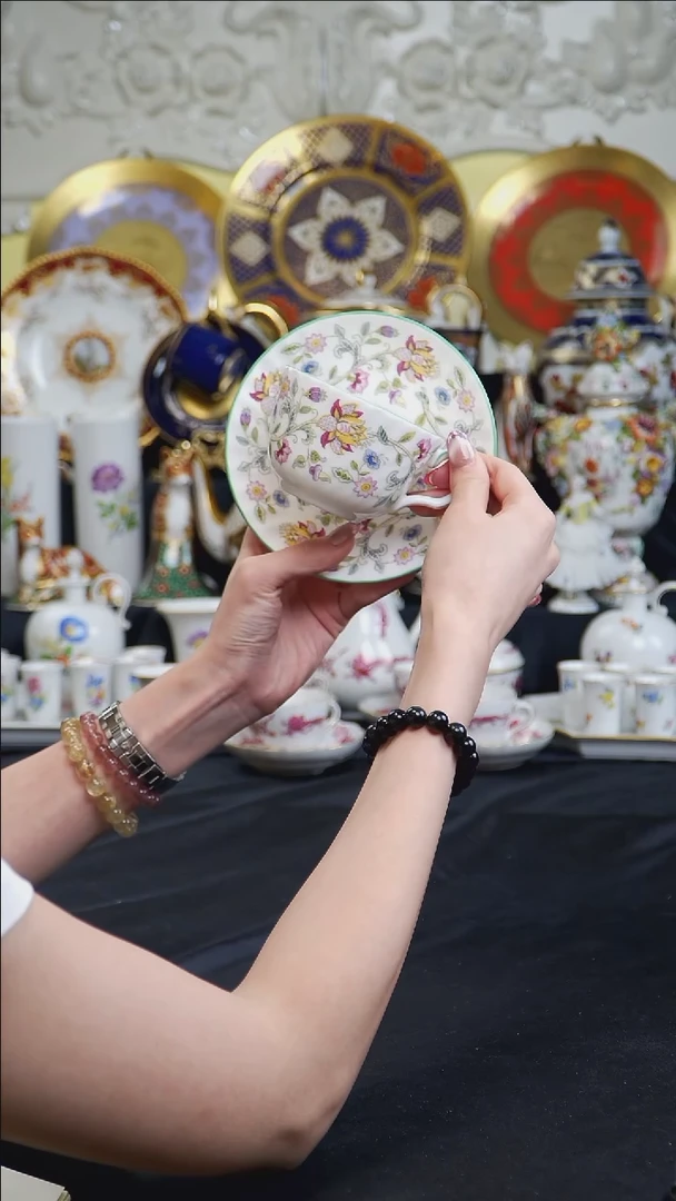 骨瓷婷婷中古瓷器如图所示82