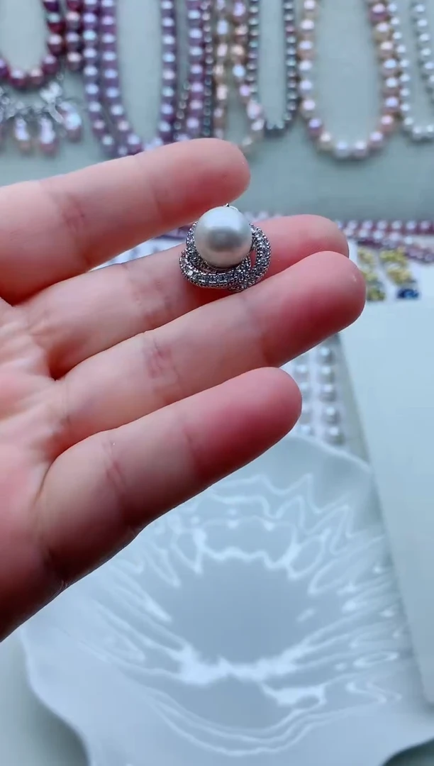 淡水珍珠未镶嵌颈饰淡水珍珠吊坠多样性发其一