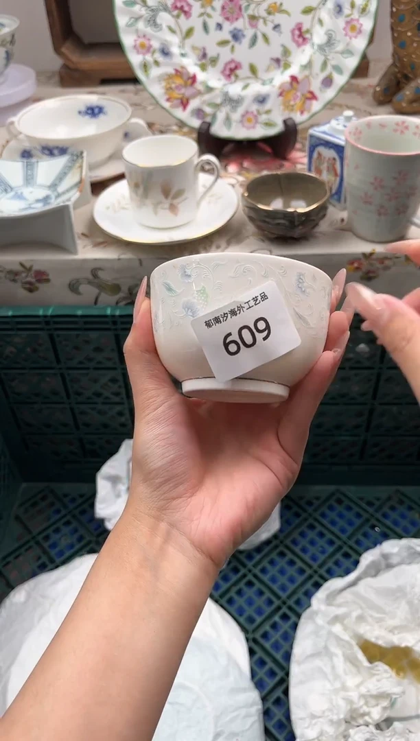 瓷片晓*迷P         609