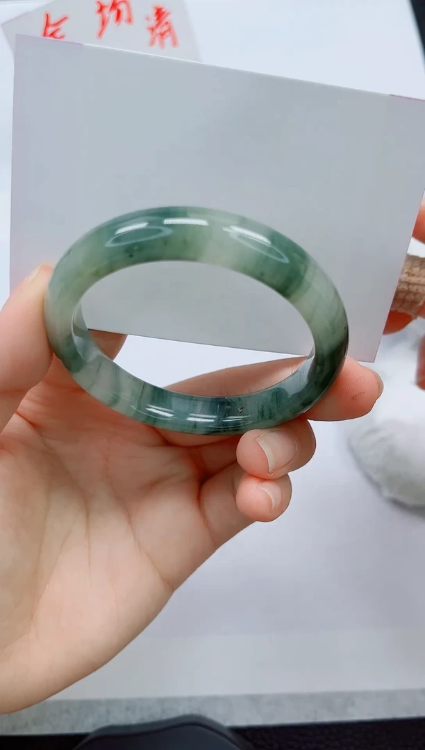未镶嵌手镯石英质玉45-52/53