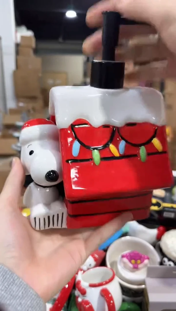 瓷片史努比房子按压瓶