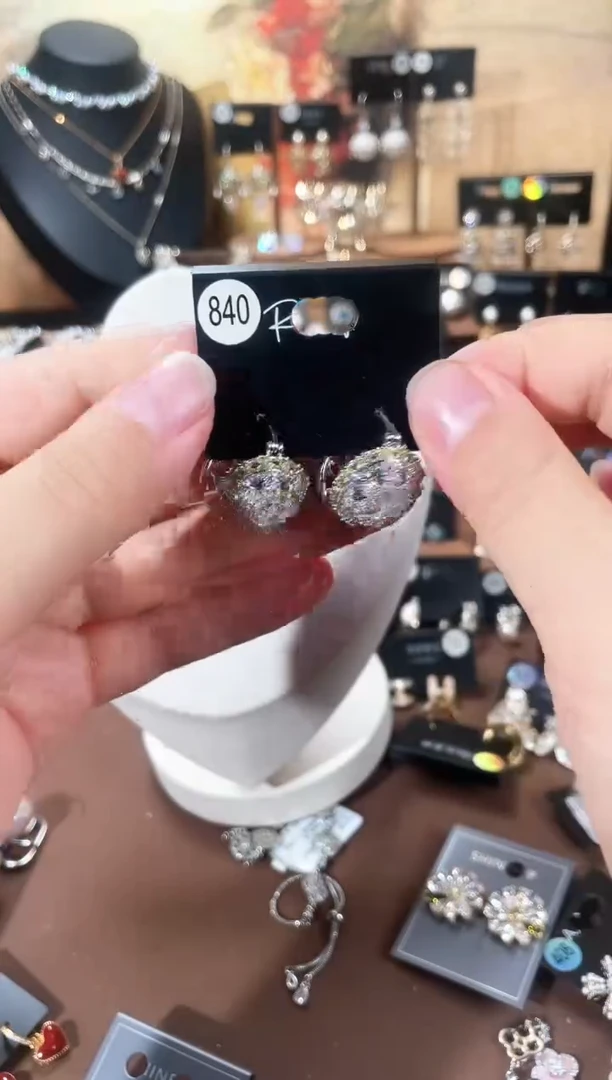 合金925银锆石里840