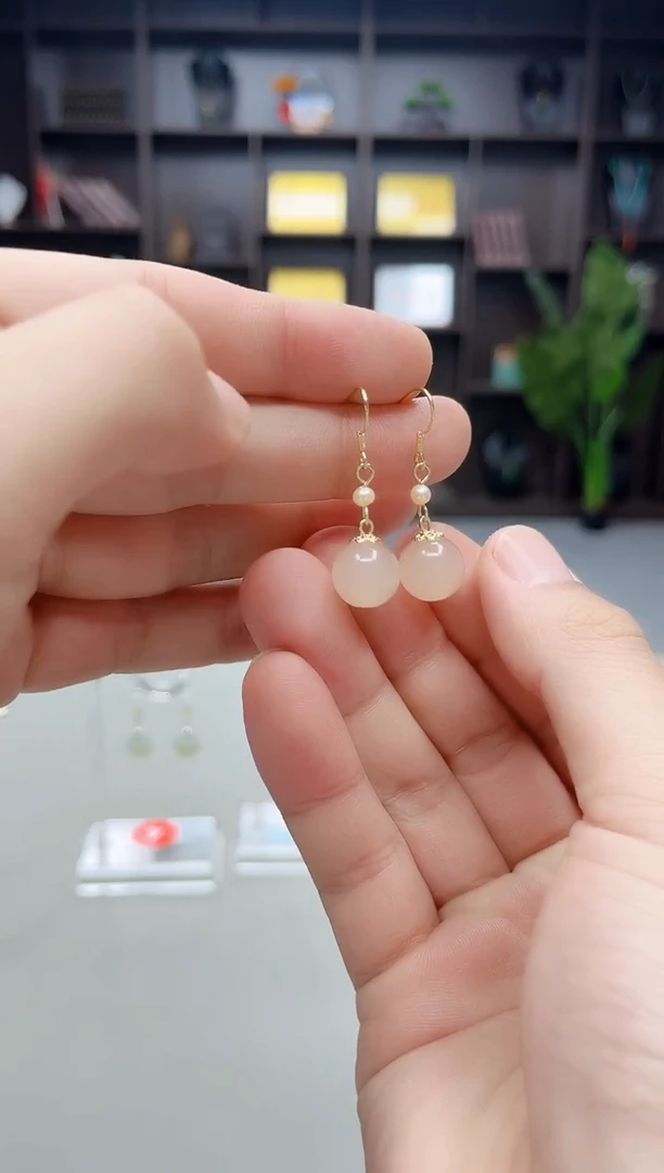 未镶嵌耳饰玛瑙/玉髓218000