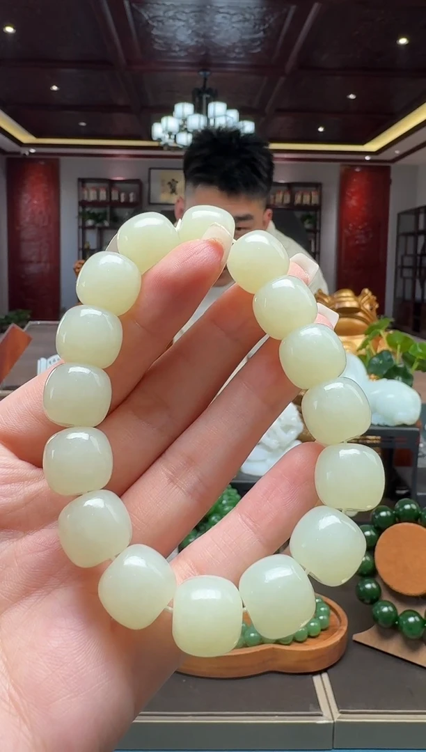 未镶嵌和田玉挂件ycl14+