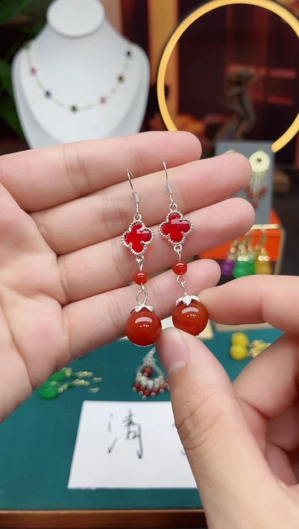 南红玛瑙银S925镶嵌耳饰233000