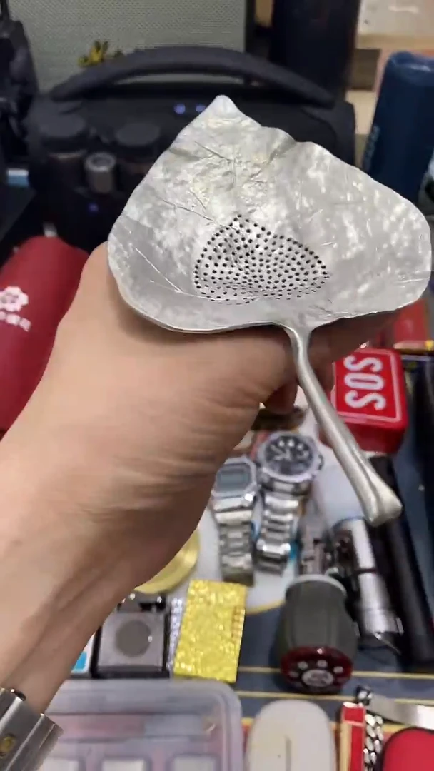 瓷片闪购商品 如图所示