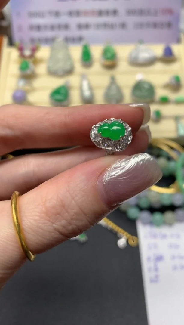 【闪购商品】翡翠戒指18K金镶嵌戒指|7600+760