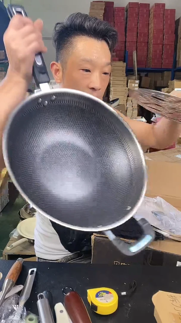 食品级塑料1德马克蜂窝炒锅34有盖