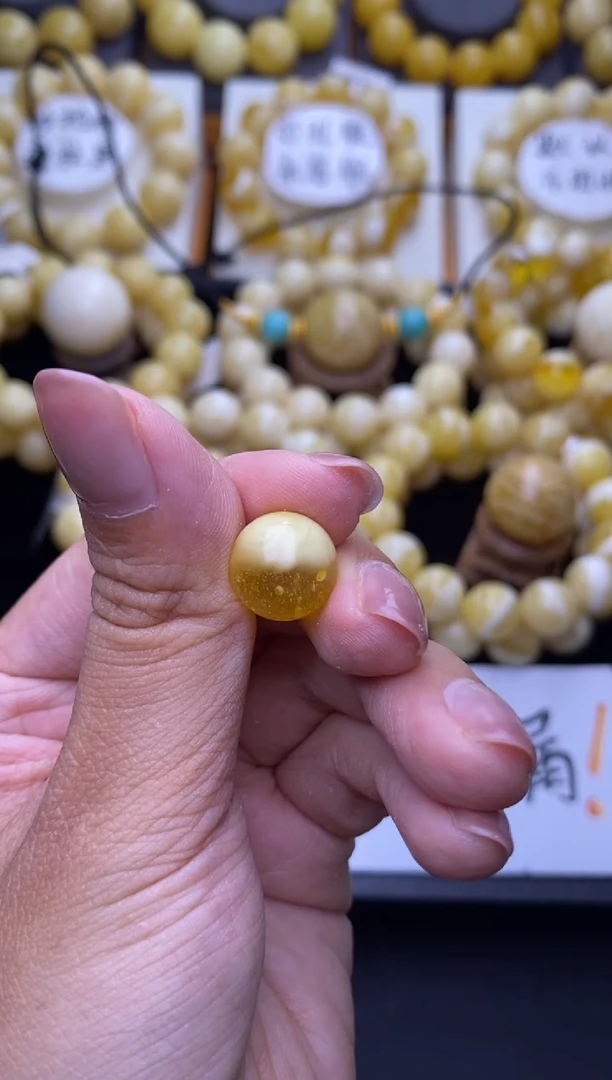 裸石琥珀未镶嵌大小姐珠宝117