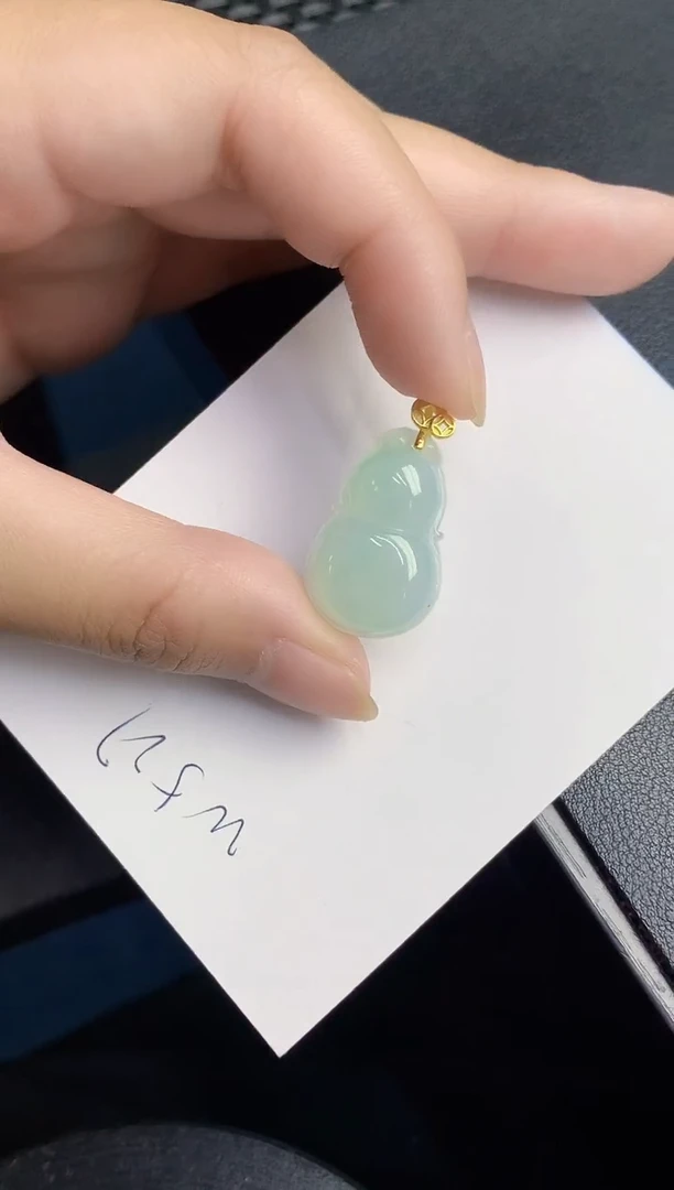 翡翠未镶嵌颈饰00000000000