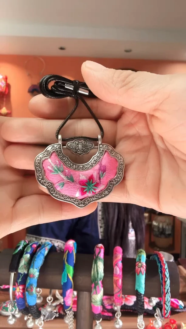 非遗苗绣刺绣首饰121