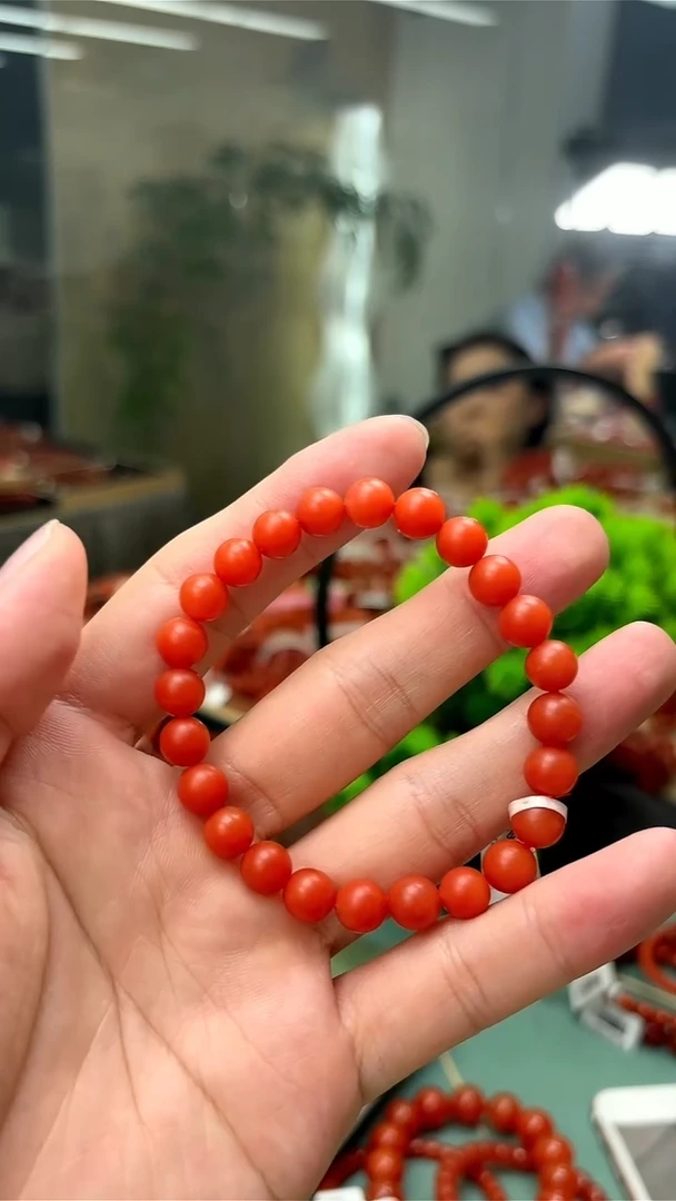 南红玛瑙手串未镶嵌云南保山冷水河8mm+