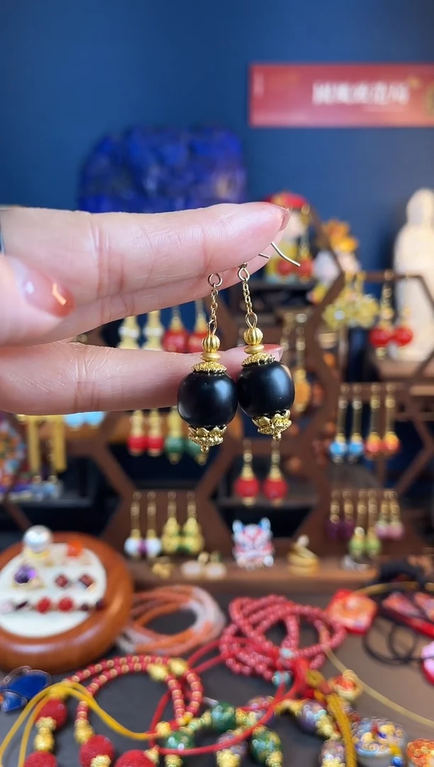 【闪购商品】和田玉（墨玉）耳饰银S925镀金镶嵌和田玉墨玉耳钩