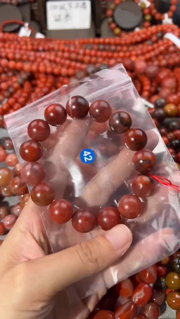 南红玛瑙手串未镶嵌14+