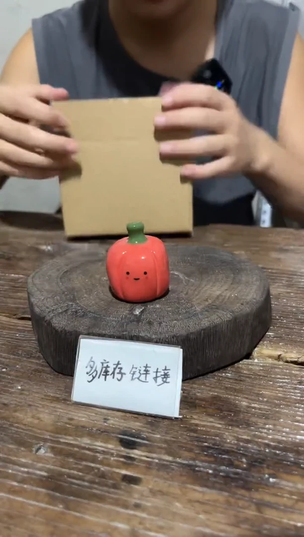 79釉下彩手绘陶瓷