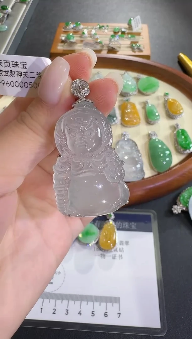 吊坠(不含链)18K金镶嵌翡翠【源头工厂】钻石镶嵌