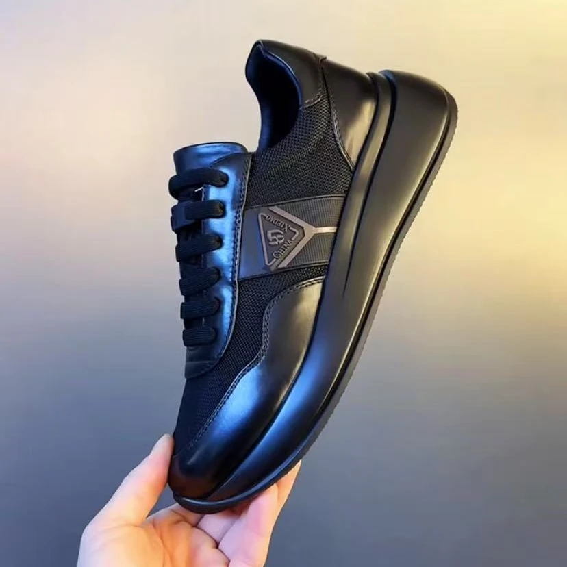 新款高品质皮拼冰丝网休闲百搭男鞋