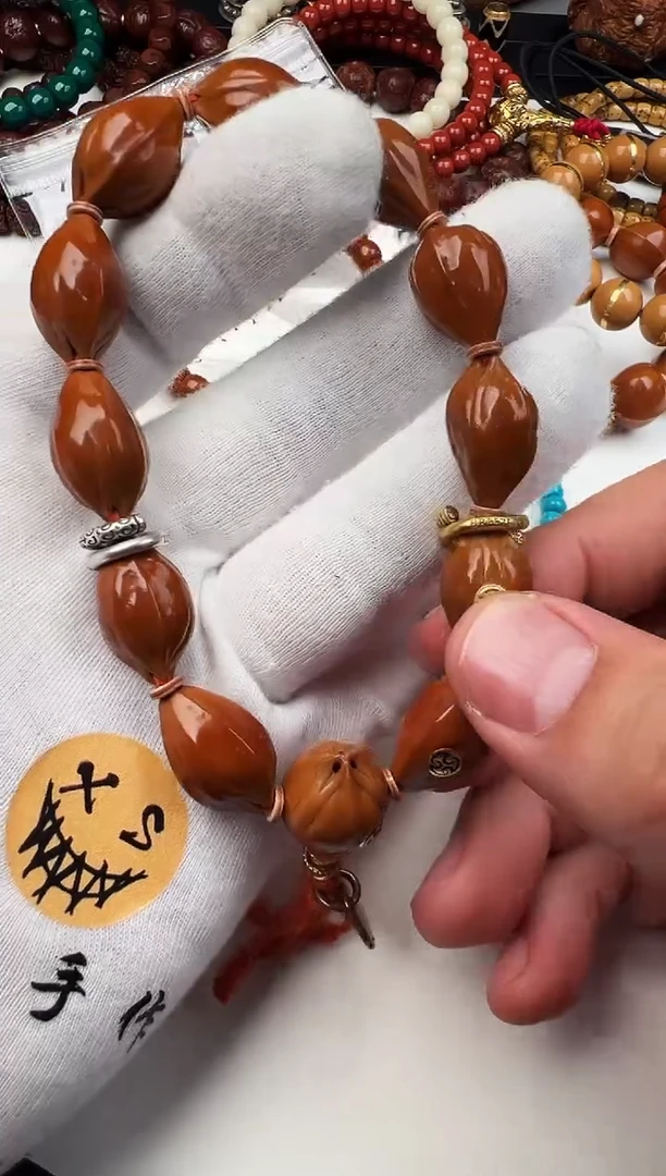 手串橄榄核足金镶嵌橄榄核