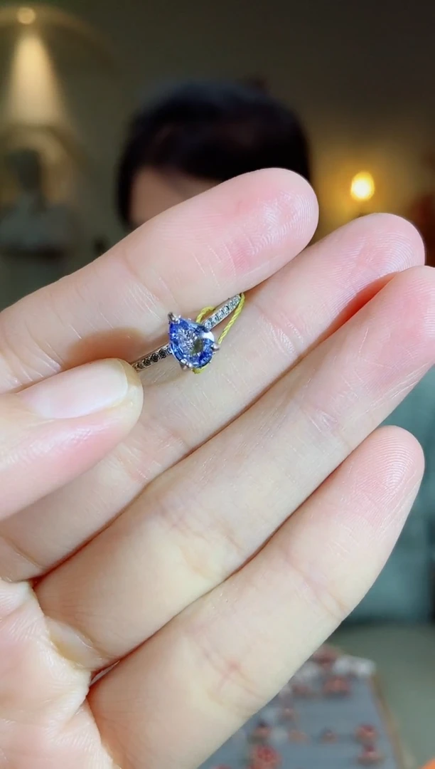 手饰蓝宝石银S925镶嵌手饰