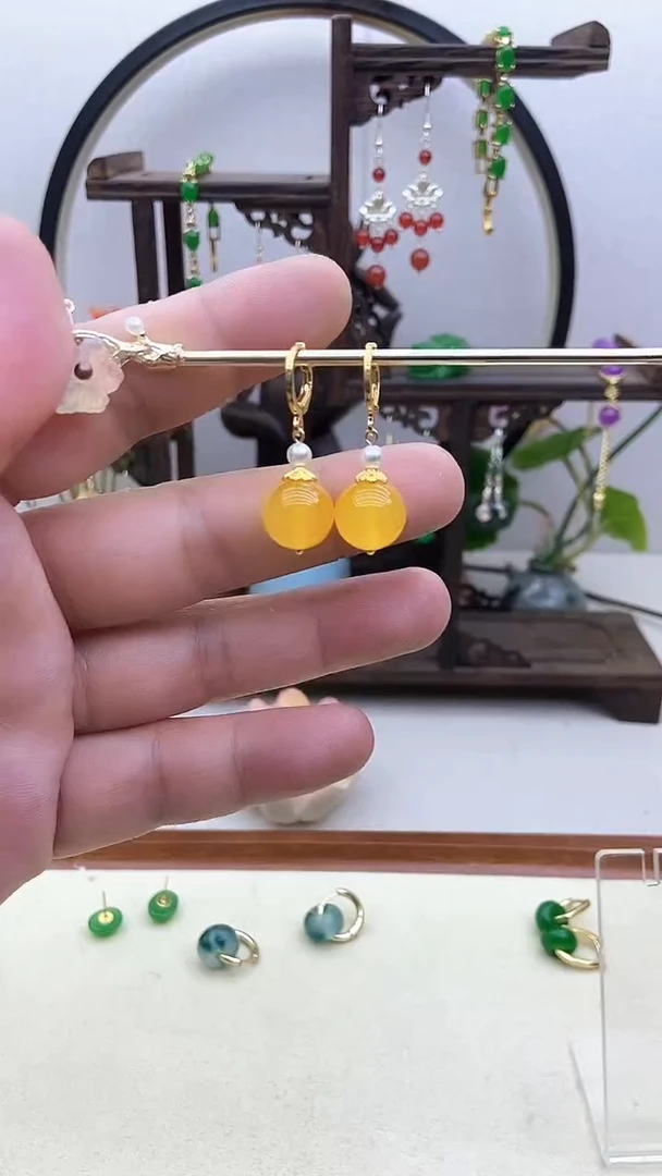 玛瑙/玉髓耳钉14K金镶嵌74号